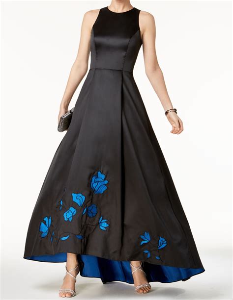 Description Brand BETSY & ADAM Original Retail 209 Brand BETSY & ADAM Original Retail 209 Size Type Plus Style Dress Neckline Surplice Neckline Dress StyleSheath Sleeve Style Sleeveless Pattern Solid Features Zippered Details Ruched Lined Slitted. . Betsy and adam dresses